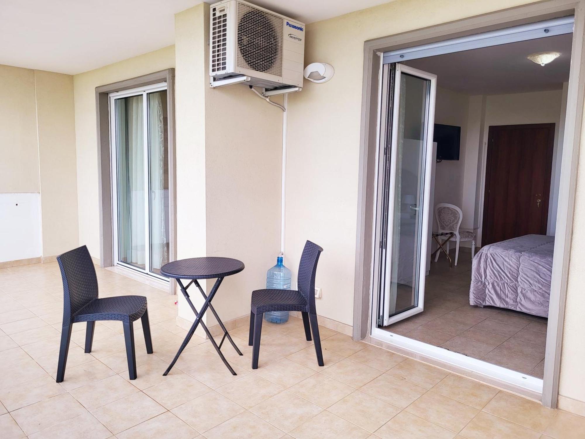 B&B Waltanna Airport Bari Ngoại thất bức ảnh